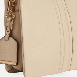 CLARISSY DONNA