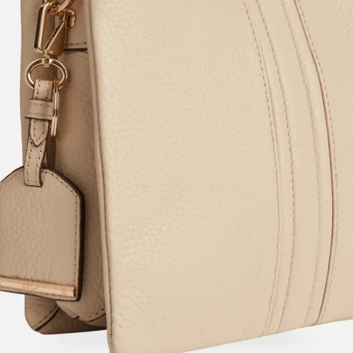 CLARISSY DONNA